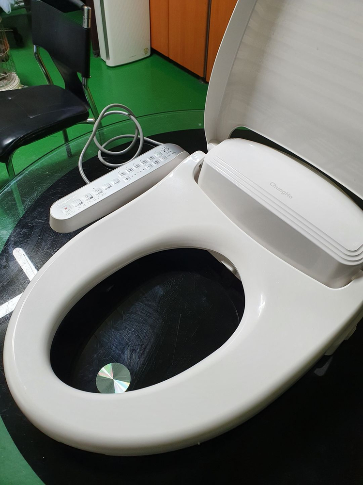 청호 휘클린(중고비데) 65,000원--4