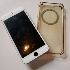 아이폰 6s 플러스 64기가 팝니다