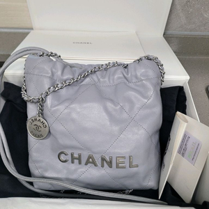 정품 샤넬 22백 미니 그레이(한정 컬러)