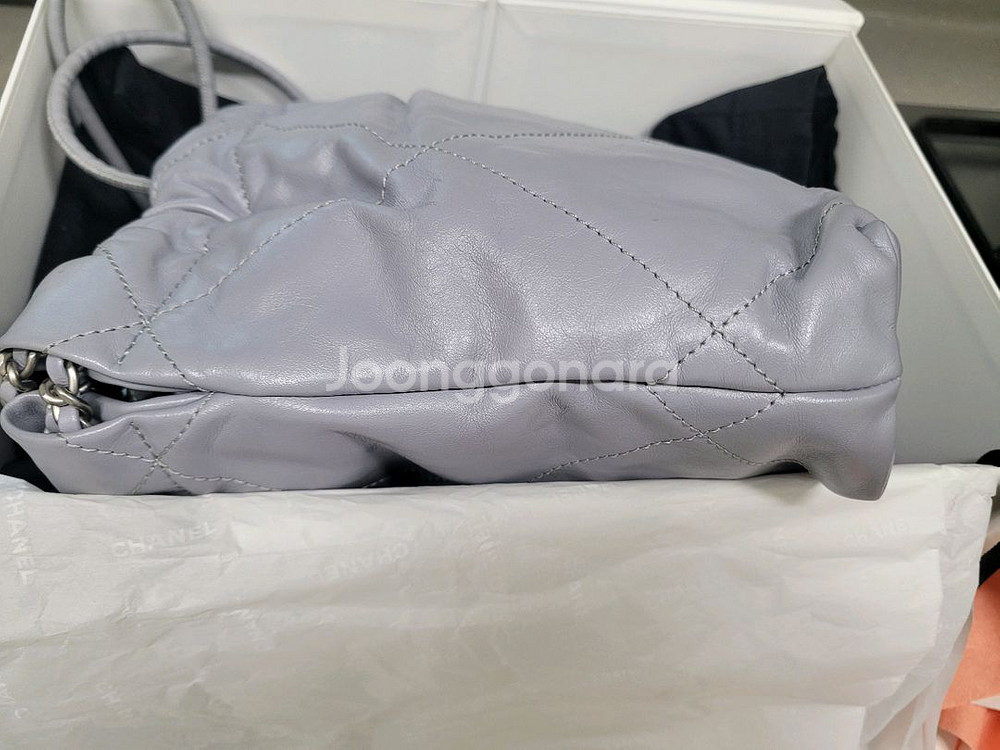 정품 샤넬 22백 미니 그레이(한정 컬러)--3