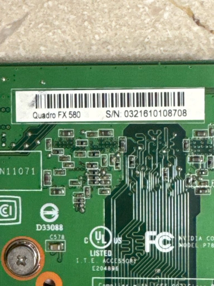 NVIDIA Quadro FX 580 그래픽 카드 이미지