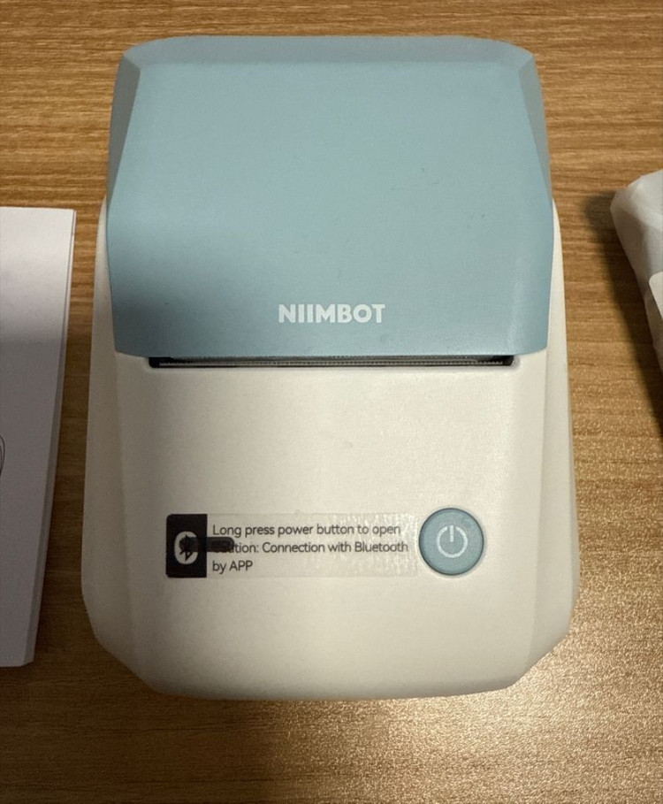 NIMBOT B1 라벨프린터 (라벨지 3롤 포함)--1