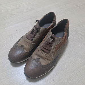 갈색 투톤 캐주얼 구두/ 255mm