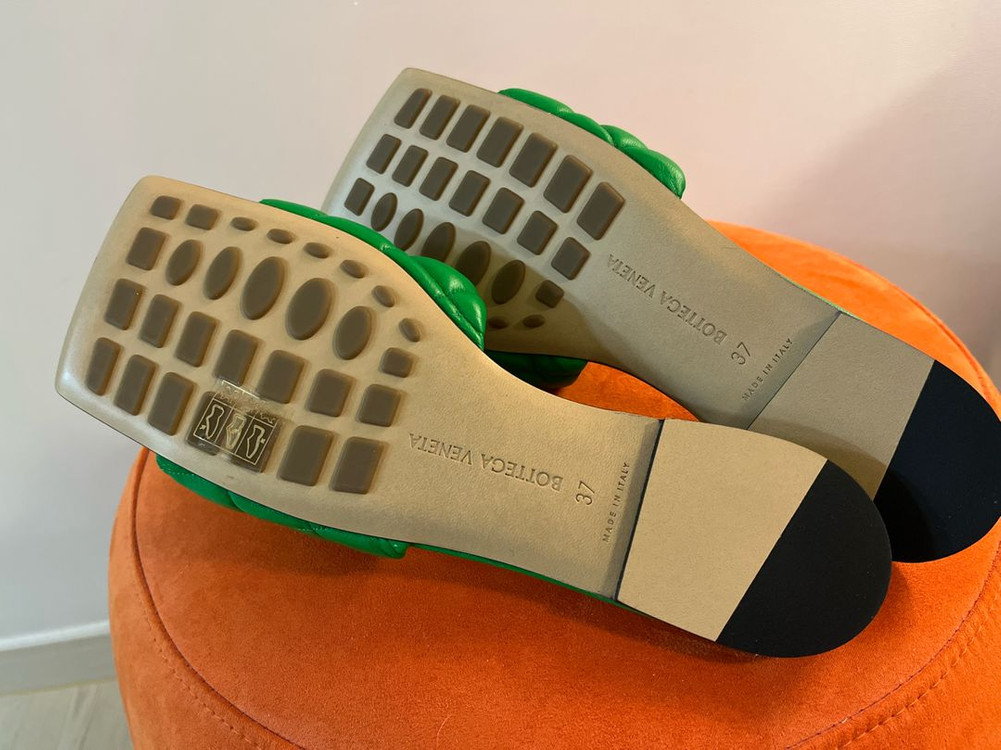 보테가베네타 퀼팅 뮬 슬리퍼--7