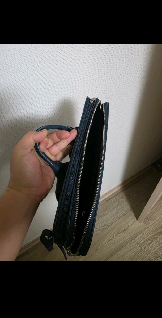 샘소나이트 네이비 백팩 이미지