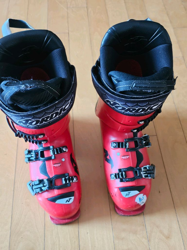 노르디카 스키부츠 플렉스130 260mm--1