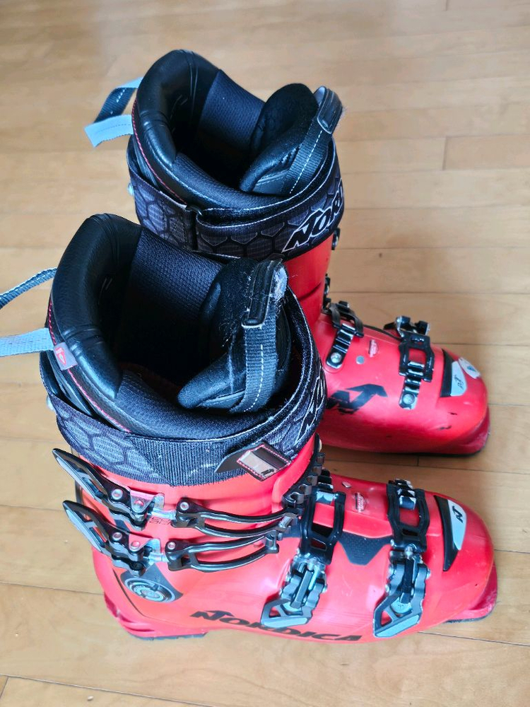 노르디카 스키부츠 플렉스130 260mm--2