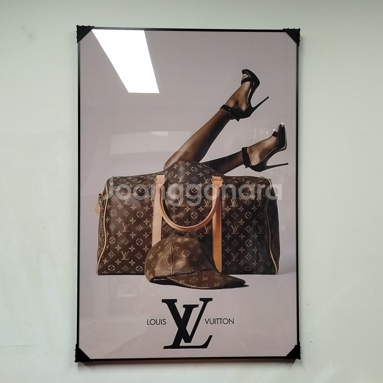 루이비통 백 여행가방 감성 그림액자 그림 액자 팝아트 인테리어소품 명품그림 명품액자 꽃 인테리어 유화 해바라기 거실--0