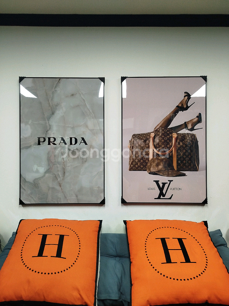 프라다 루이비통 감성 그림액자 그림 액자 팝아트 인테리어소품 명품그림 명품액자 꽃 인테리어 유화 해바라기 거실--0