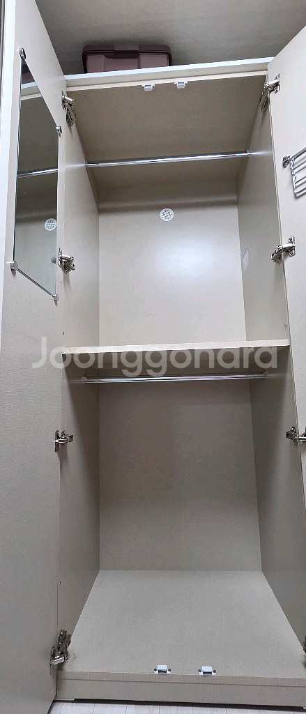 화이트 옷장 저렴하게 정리합니다 :)--4