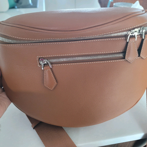 벨베데레가방 벨보트 브라운칼라 힙색