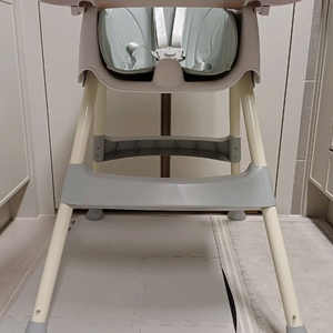 톨스토이 하이체어