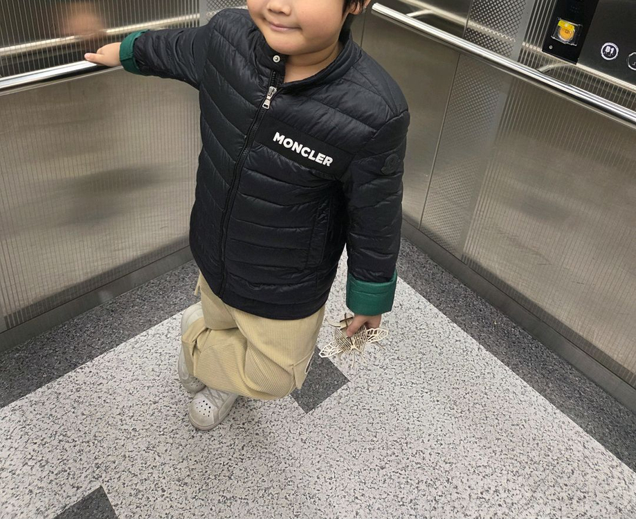 몽클레어키즈 10y 경량패딩 점퍼 자켓--7