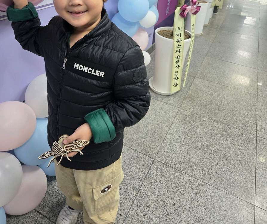 몽클레어키즈 10y 경량패딩 점퍼 자켓--8