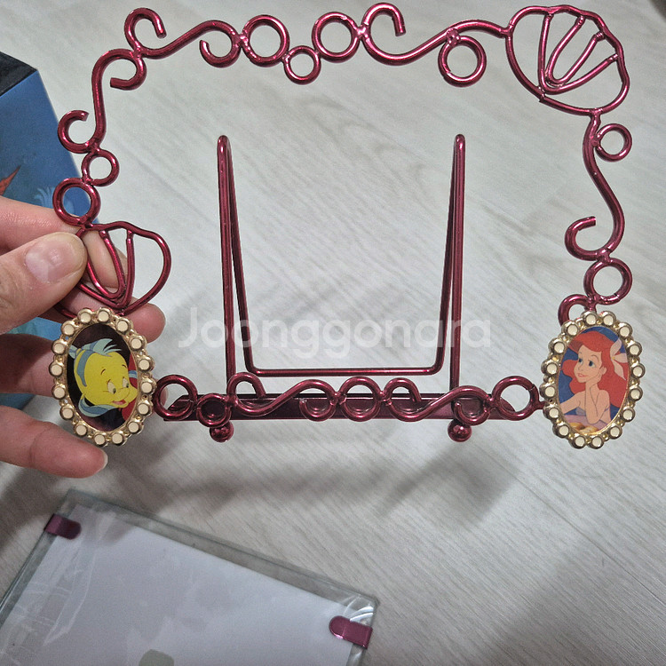 아리엘 철제 액자 세트 디즈니 인어공주 액자 기념품 장식 포스터액자 거치대--3