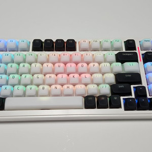 커스텀 기계식 키보드(독거미 AULA F99 + 리니어 Akko CS Wine Red + 젤리 푸딩(화이트+블랙)