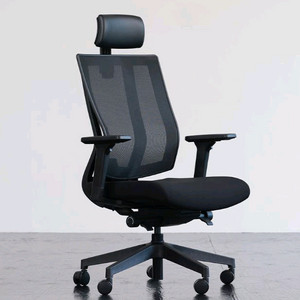 인체공학 사무용 의자