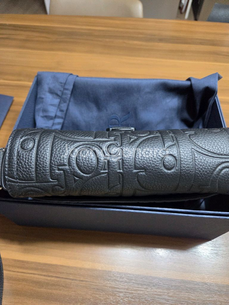 디올 가방 Saddle 스몰 플랩 스트랩백 팝니다.--5