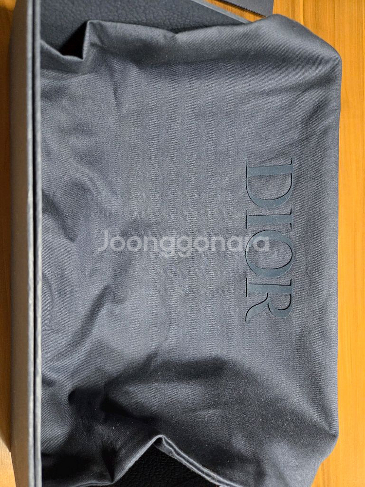 디올 가방 Saddle 스몰 플랩 스트랩백 팝니다.--7