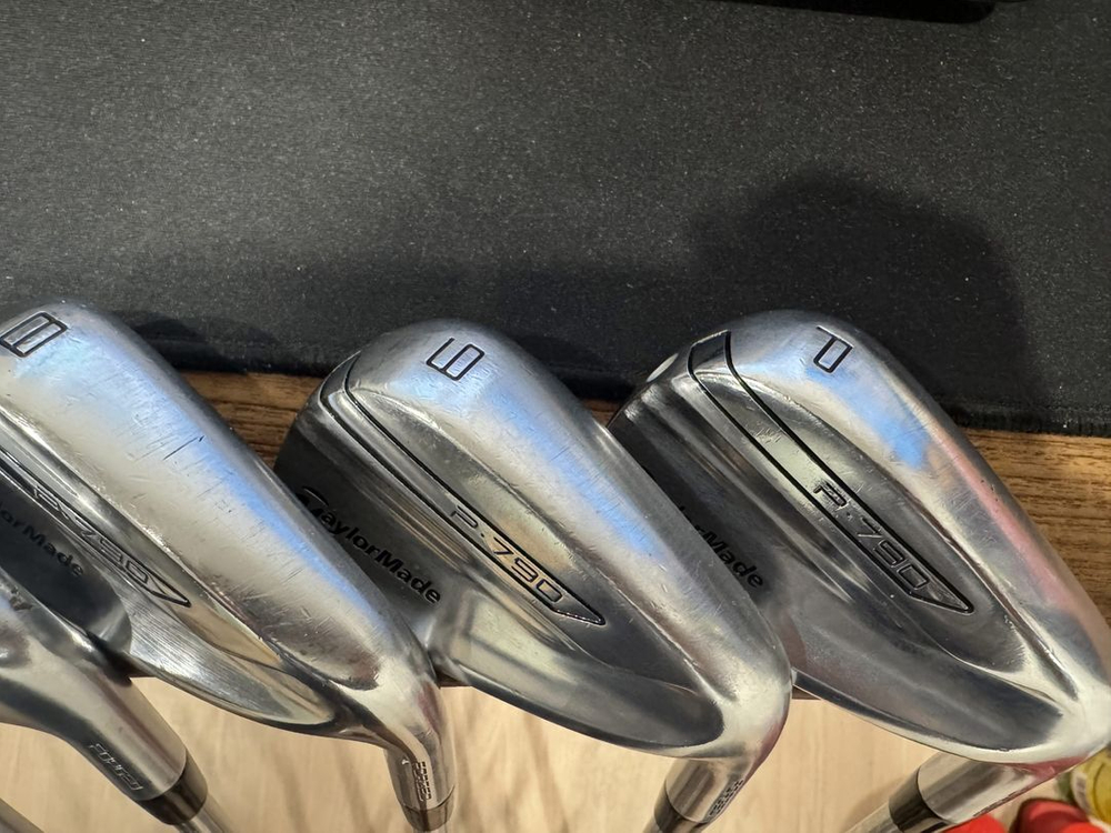 테일러메이드 P790 아이언 세트 4-P / Project X PXi 6.0 이미지