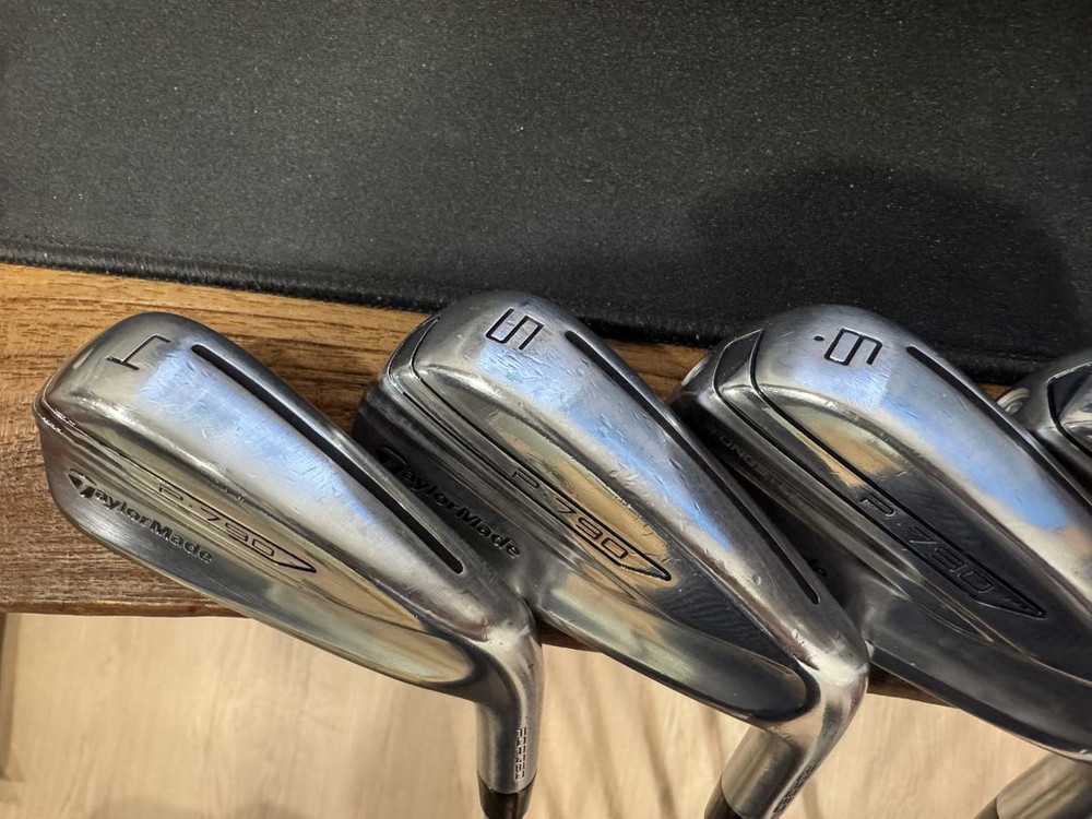테일러메이드 P790 아이언 세트 4-P / Project X PXi 6.0 이미지
