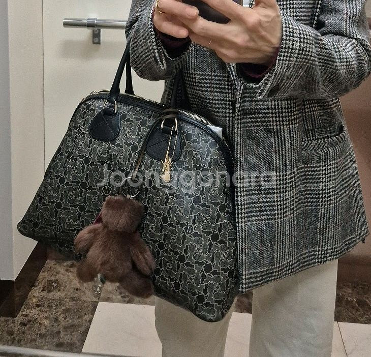 정품. 득템. 명품 셀린느 마카담. 토드 백 가방--7