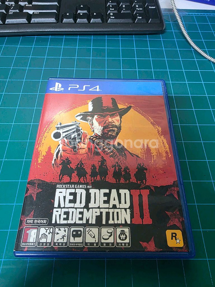 PS4 레드 데드 리뎀션2--0