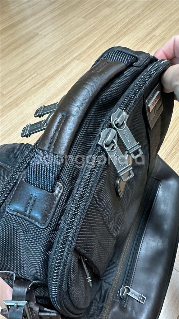 투미 도버백팩 블랙--3