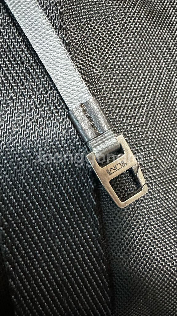 투미 도버백팩 블랙--6