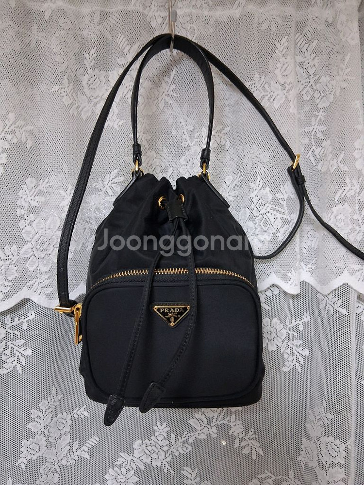 프라다버킷백--0