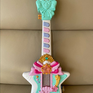 캐릭터 기타 장난감