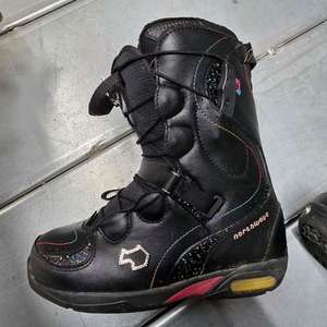 노스웨이브 오팔 여성용 키즈 부츠 230 사이즈 스노우보드 스노보드