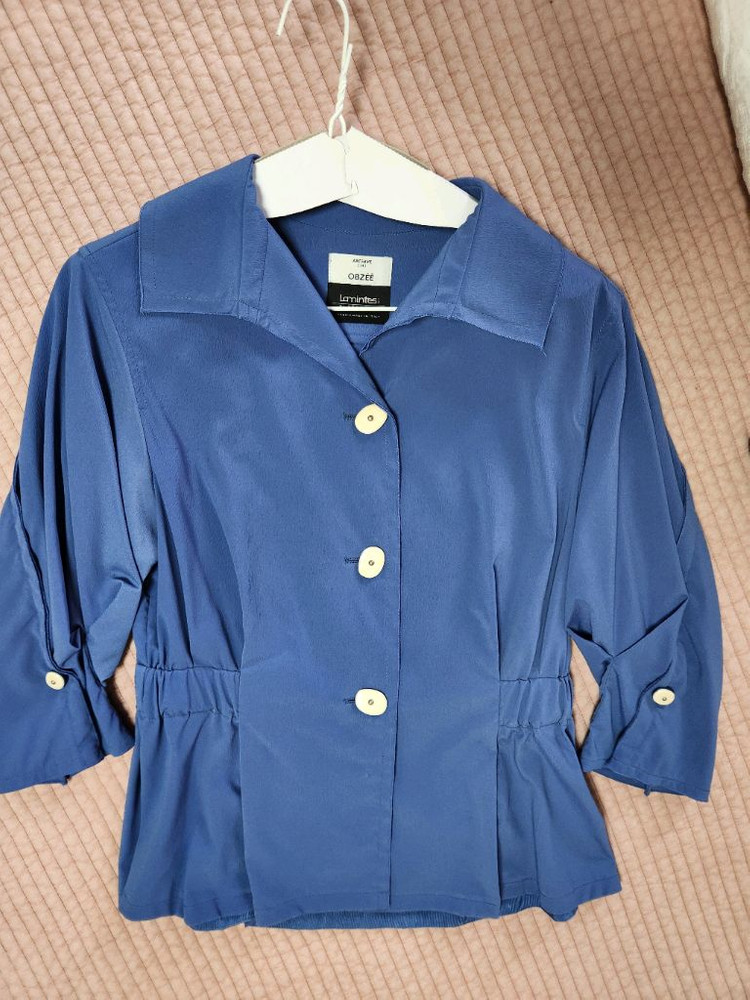 오브제 백 밴딩 블라우스--3