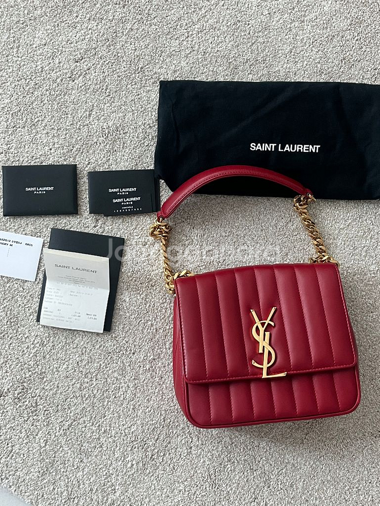 생로랑 YSL 비키백 카프스킨 레드 M 사이즈--0