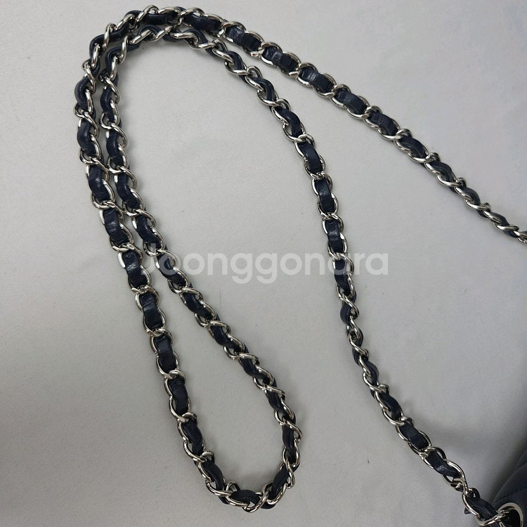 샤넬 쁘띠삭 캐비어 네이비--7