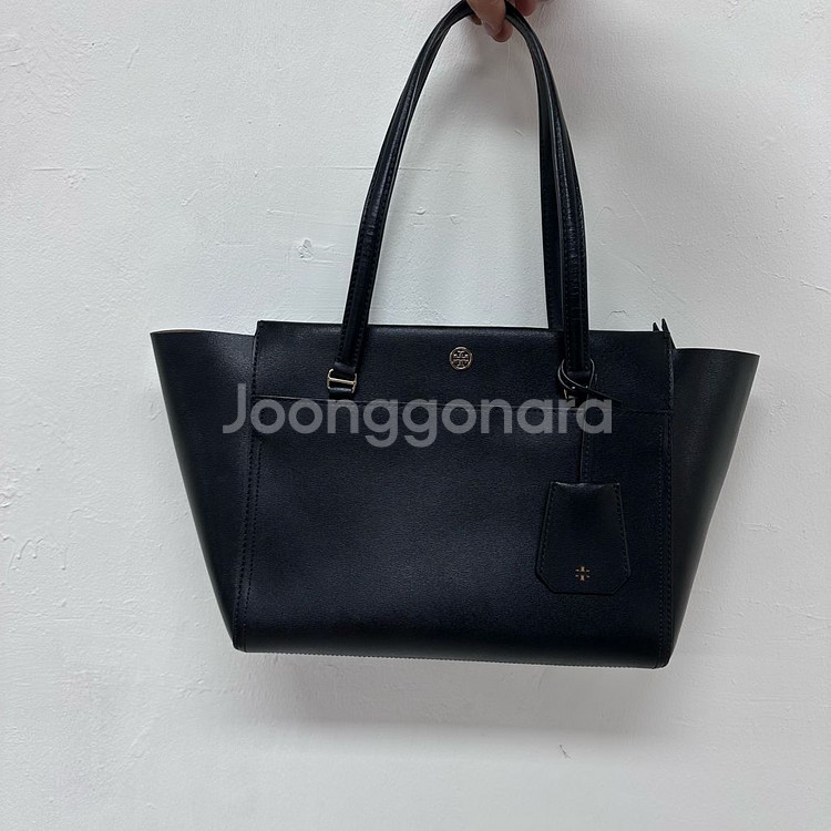 Tory Burch 토리버치 블랙 가죽 토트백 숄더백--0