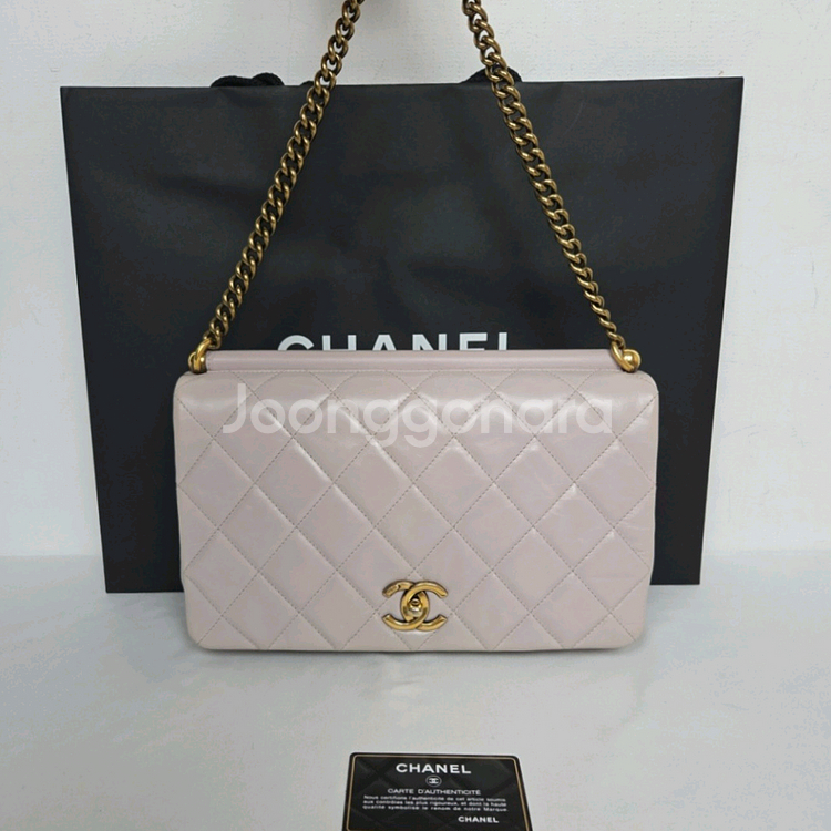 샤넬 카프스킨 플랩 체인백--0