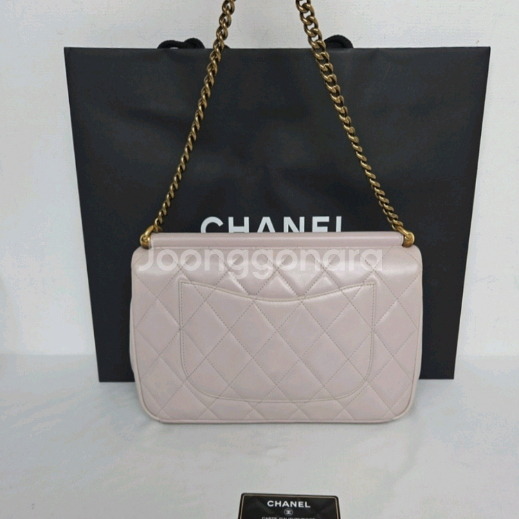 샤넬 카프스킨 플랩 체인백--1