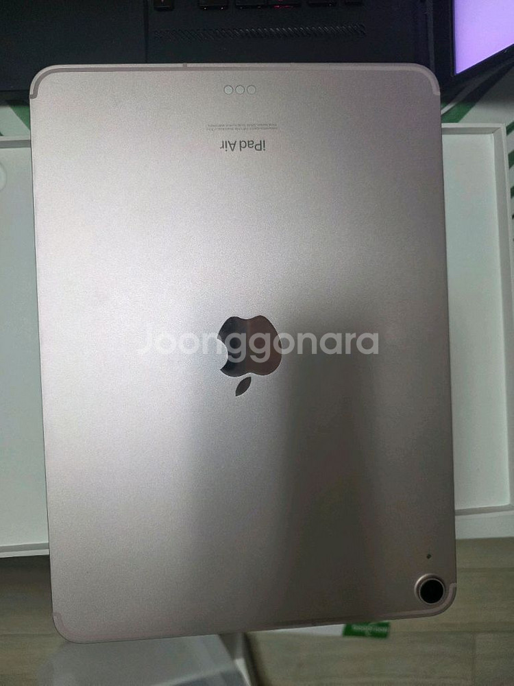 iPad Air5 아이패드에어5 M1 64gb 셀룰러(5g)모델 판매합니다--3