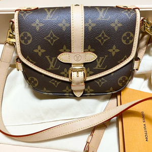 루이비통 소뮈르bb