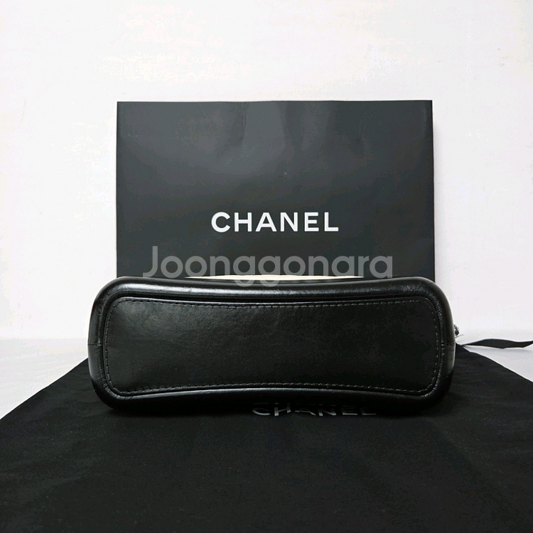 샤넬 가브리엘 호보백 카프스킨--2