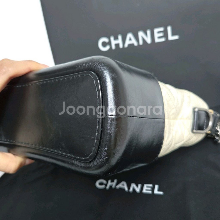 샤넬 가브리엘 호보백 카프스킨--4