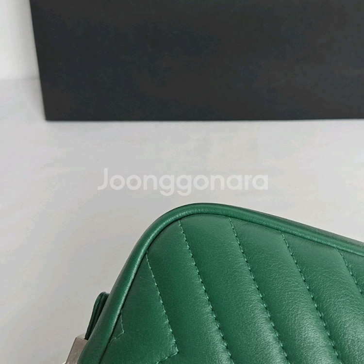 샤넬 카프스킨 카메라백 신형--6