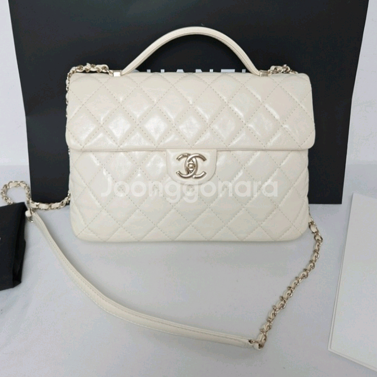 샤넬 카프스킨 핸들 크로스백--0