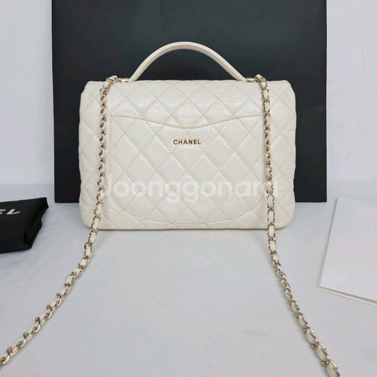 샤넬 카프스킨 핸들 크로스백--1