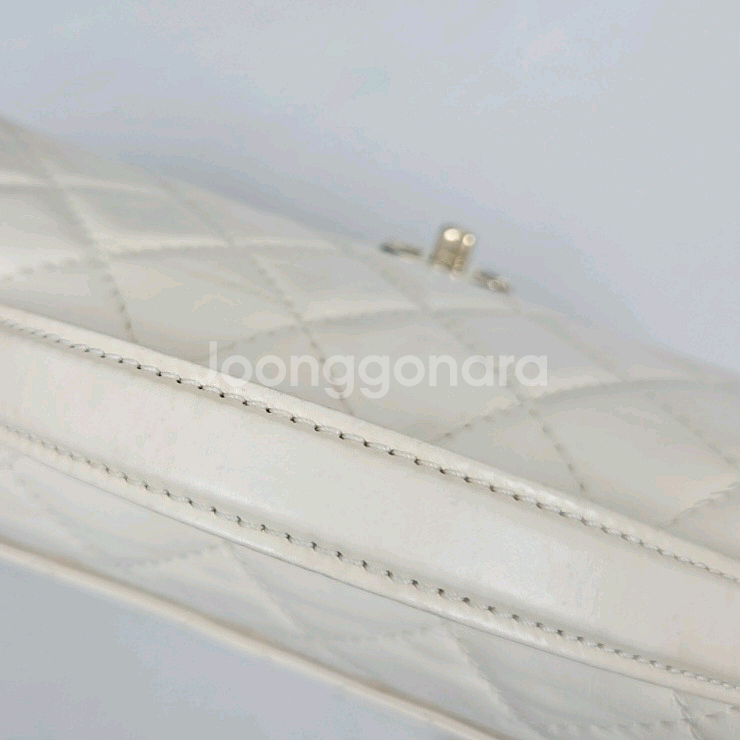 샤넬 카프스킨 핸들 크로스백--5