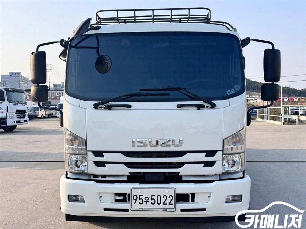 [중대형화물]카고(4.5~5톤) 메가트럭5톤 초장축 (4.5톤) #가을특가 이미지