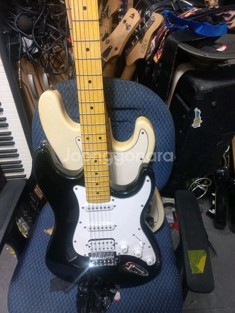 루나스 일렉기타--3