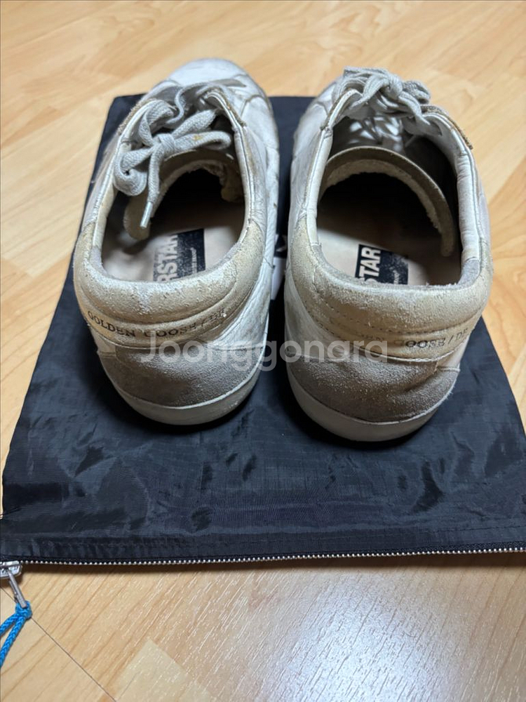 골든구스 44 실버탭 전투화수준--3