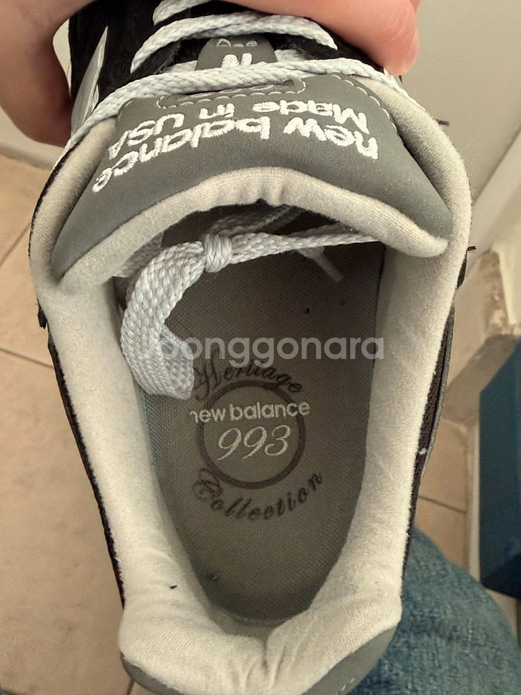 뉴발란스 993 블랙 285 사이즈 팝니다.--2
